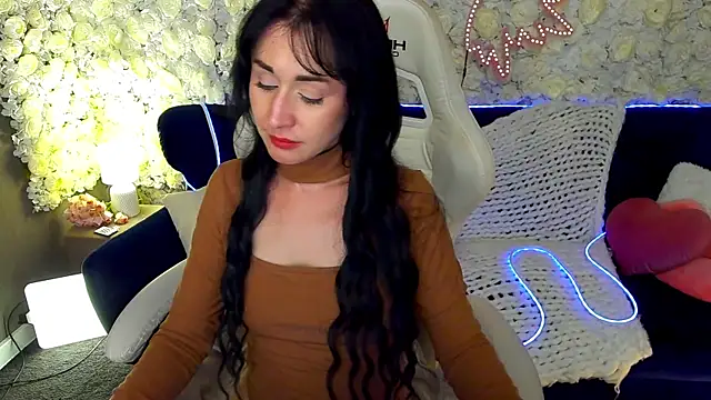 CarolinaaFoxyyy webcam