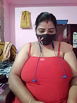 tamil_lathikaaa webcam