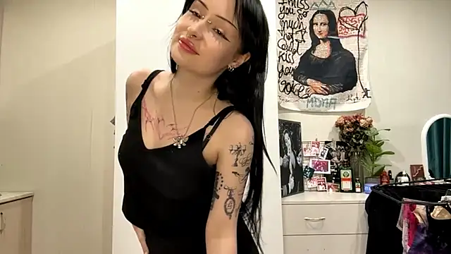 YoursinGoddes webcam