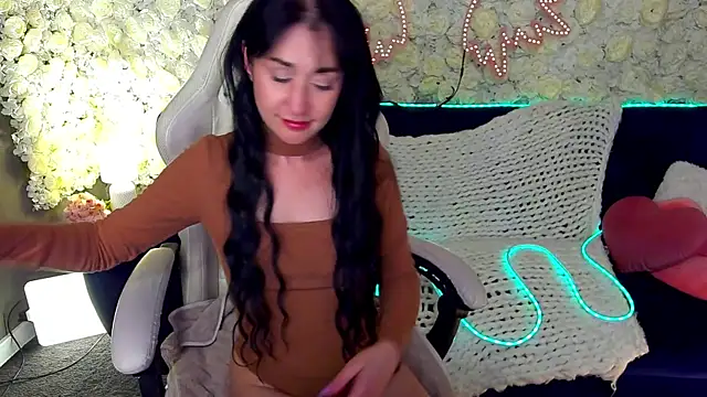 CarolinaaFoxyyy webcam