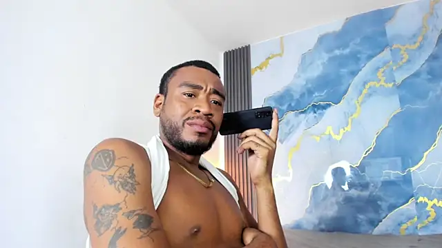 Kylieandjhonny webcam