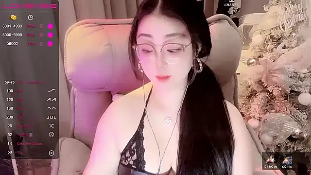 Monica-666888- webcam