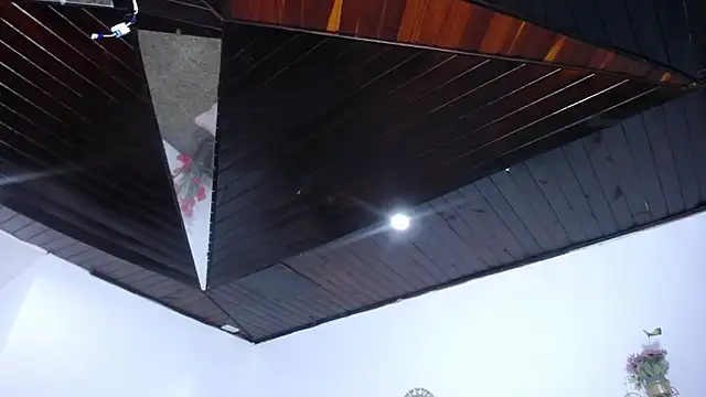 kathe-mills235 webcam