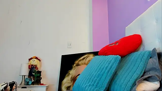 Charlotte11-11 webcam