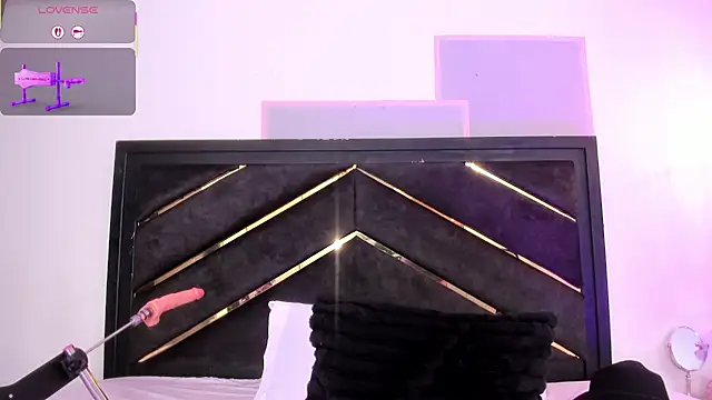 april_jones05 webcam