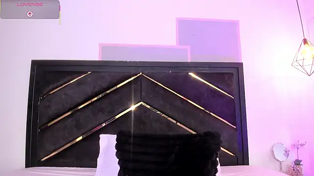 april_jones05 webcam