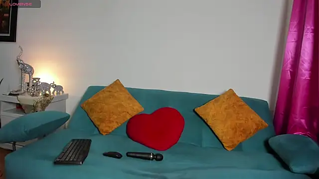 Victoria_Jonness webcam