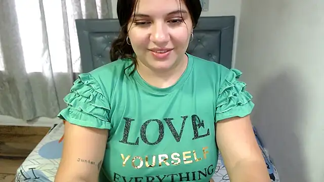 sarah_aguilar webcam