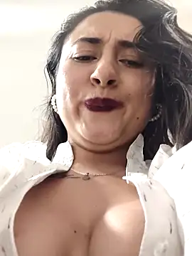 _Sarah-Office1 webcam