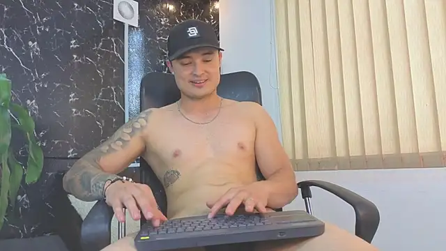 Alexander_ferre webcam