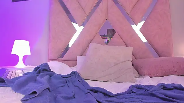 Amelia_Saenz_ webcam