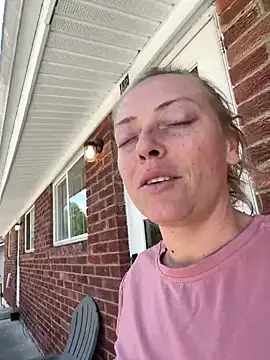 Titsandtats24 webcam