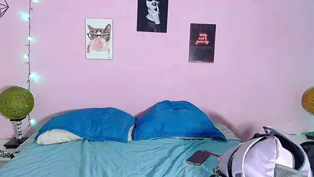 aisha_laurent webcam