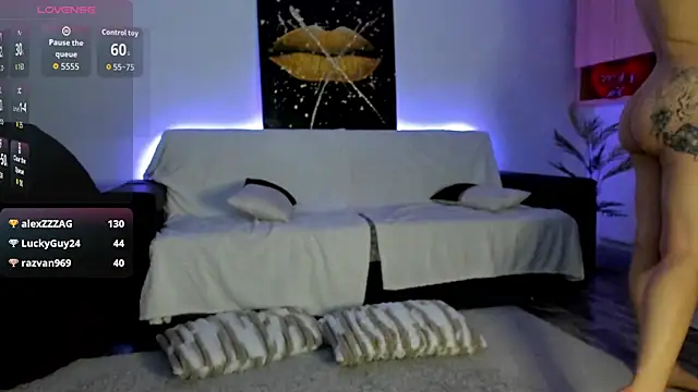 ScarlettMussee webcam