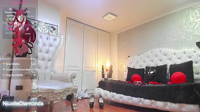 miss_nicolesds_ webcam