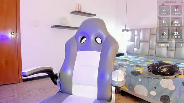 Emily_Jacksson webcam