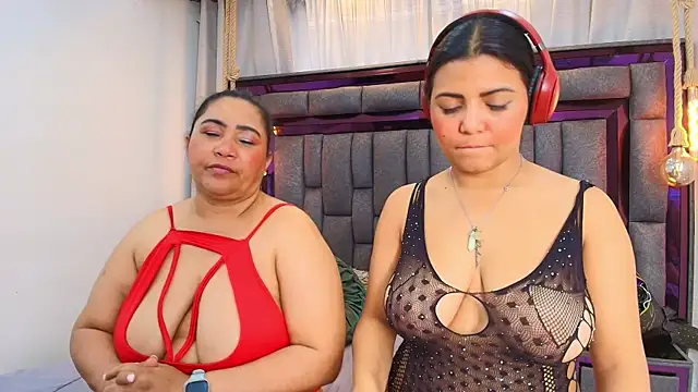 Karina_Mendoza Live Webcam on Stripchat