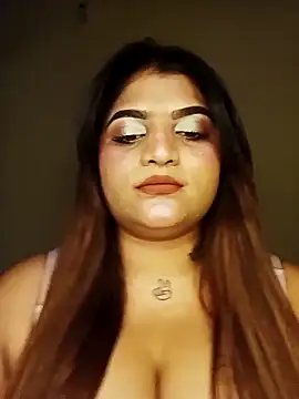 Sanaya_Gil - Live Cam