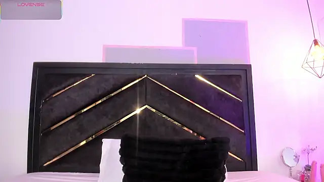 april_jones05 webcam