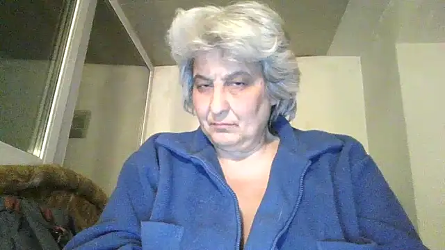 ExquisiteMature webcam