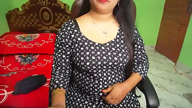 BengaliQueenStar webcam