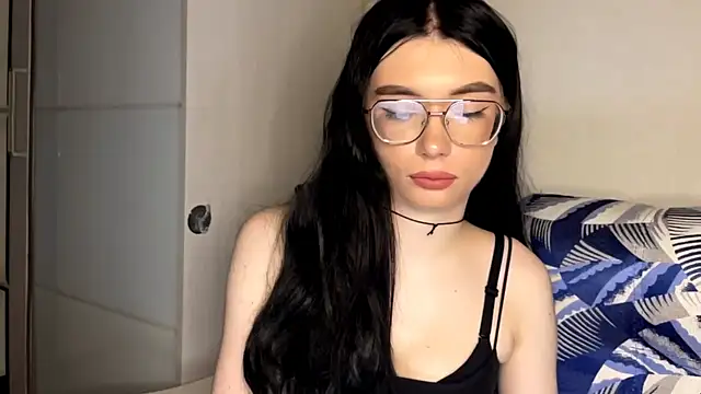 RenataBrought webcam