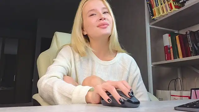 Marietta_Castro live sex cam