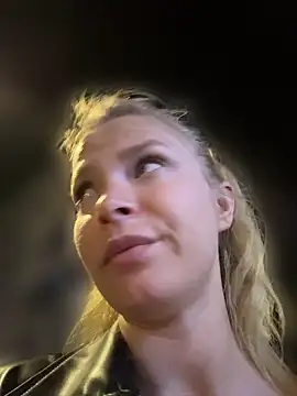 AnastasiaAniess webcam