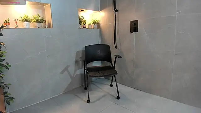 pechbri (F young) - SQUIRT HARD 😈😈💦💦