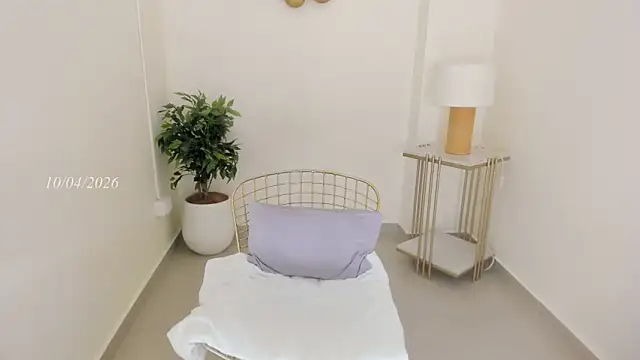 salome_velour webcam