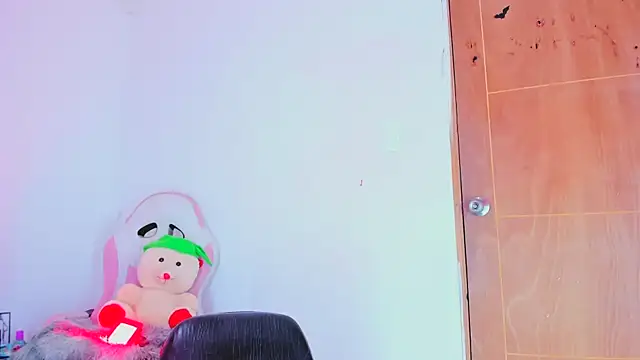 Emily_Coper18 webcam