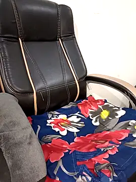 Tamil-hotwife webcam