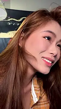 美女Cici250808在线直播