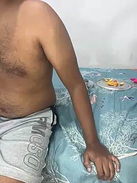 kevin_and_shenu webcam