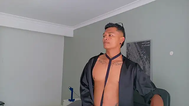 AndrewKenoxx_ webcam