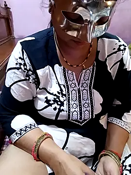 Gujju_bhabhi69 webcam