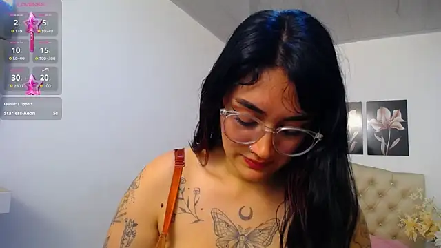 lily_f00x webcam