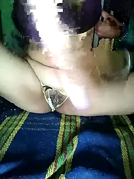 Royal_hotti0011 webcam