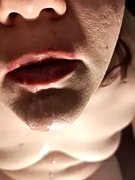 TwilledOverbite webcam