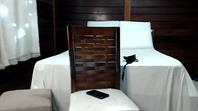 BarbaraDominatrix webcam