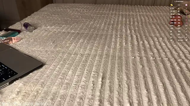 jacques_season webcam