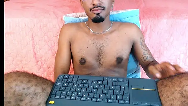 darwin_mayo - Darwin_mayo's free webcam - UK Sex Cams