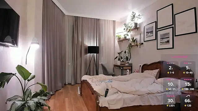 NicoleLuv live sex cam