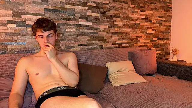 Aurora_Asti live sex cam