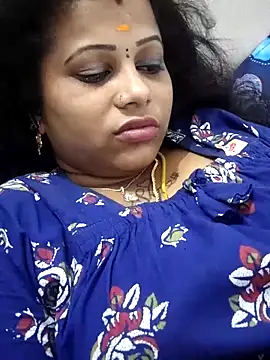 sweetqueen143 webcam