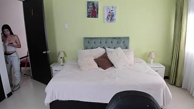 Celeste_Rous__ webcam