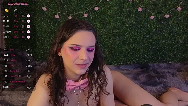 EkaterinaUpple live sex cam