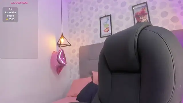 nicole__parker1 webcam