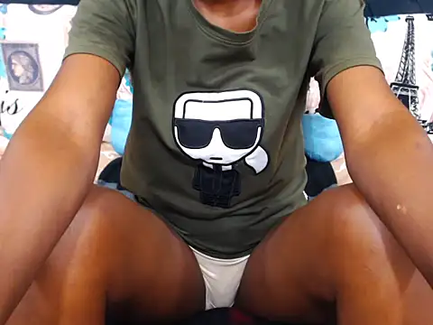 ChocolateClitt webcam