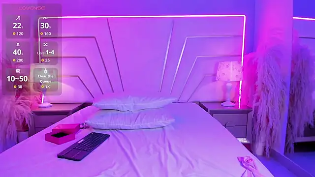 khathieeBelle webcam